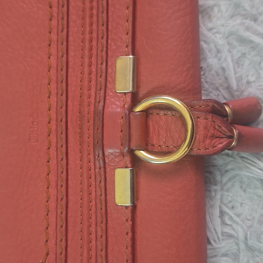 Chloe Congac Leather Snap Long Wallet W/ Gold Details (VERY GOOD)(COA)✨️🤎✨️ - Picture 2 of 9